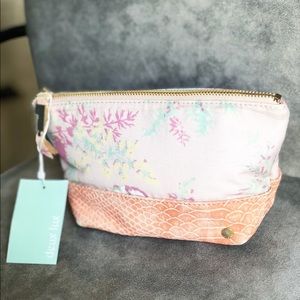Deux Lux Lanai Cosmetic Case